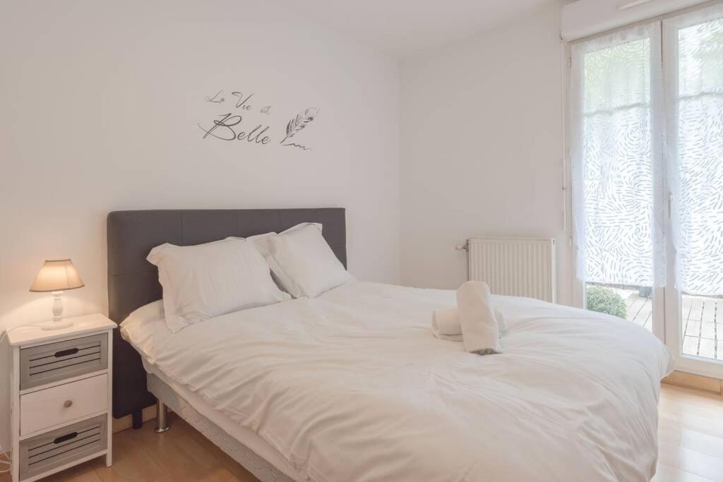 Garden Apartment Next To Disneyland Bussy-Saint-Georges Exterior photo